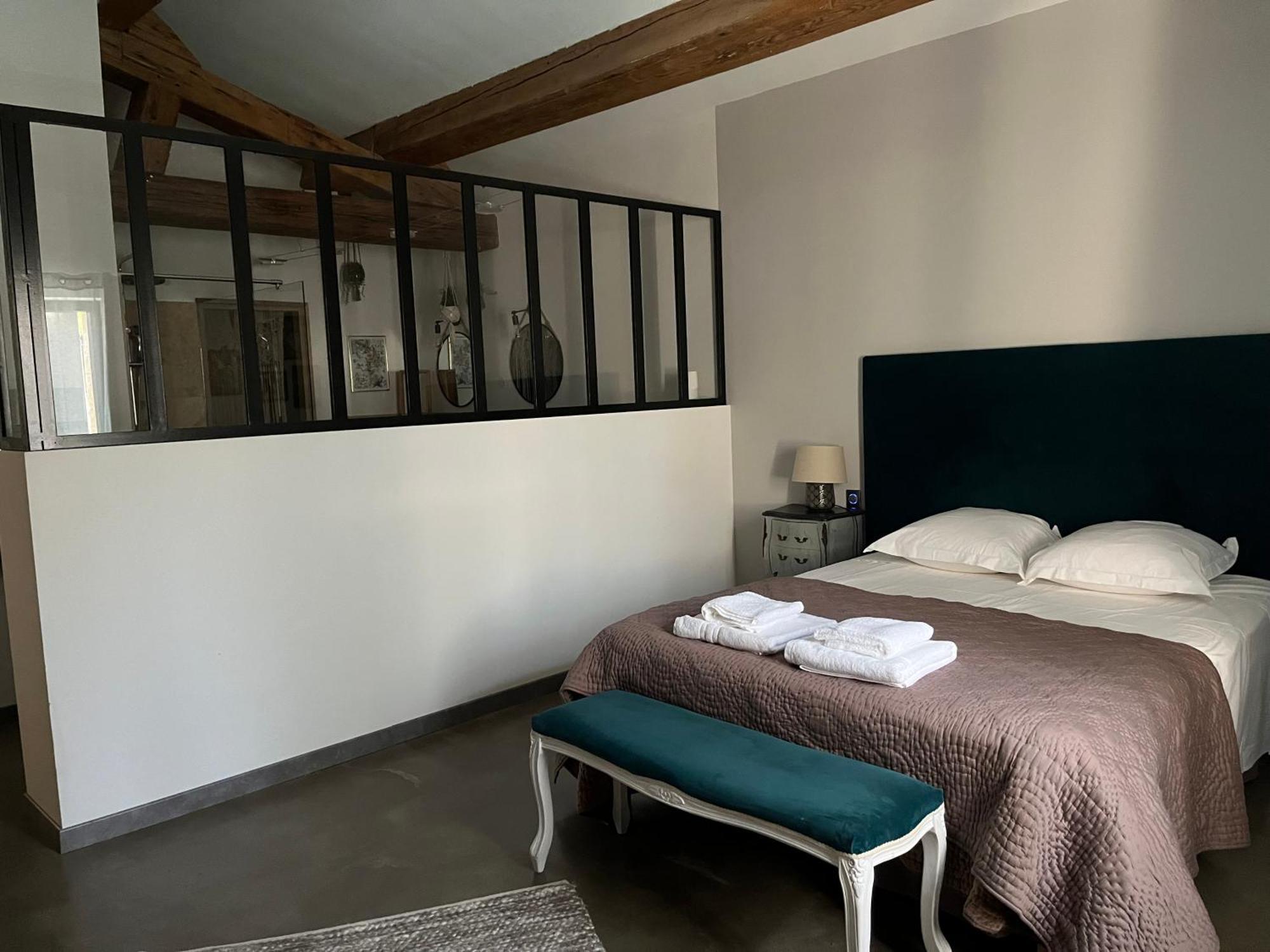 Lou Luberon Villa Menerbes Bagian luar foto